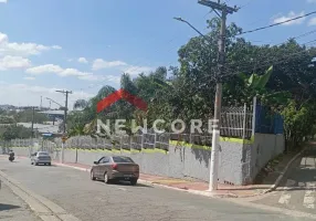 Foto 1 de Apartamento com 2 Quartos à venda, 56m² em Conjunto Residencial José Bonifácio, São Paulo