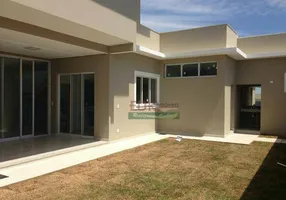 Foto 1 de Casa com 3 Quartos à venda, 335m² em Village Mantiqueira, Guaratinguetá