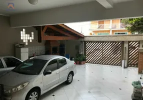 Foto 1 de Casa com 4 Quartos para alugar, 280m² em Vila Irmãos Arnoni, São Paulo