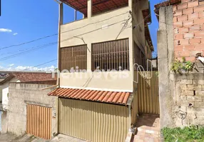 Foto 1 de Casa com 2 Quartos à venda, 226m² em São Marcos, Belo Horizonte