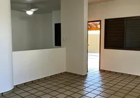 Foto 1 de Casa com 6 Quartos à venda, 415m² em Morada da Colina, Uberlândia