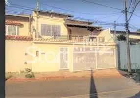 Foto 1 de Sobrado com 3 Quartos à venda, 278m² em Jardim IK II, Jaguariúna