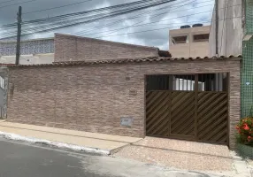 Foto 1 de Casa com 2 Quartos à venda, 90m² em Cidade Industrial, Curitiba