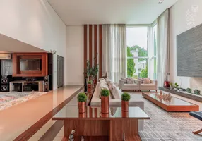 Foto 1 de Casa de Condomínio com 4 Quartos para alugar, 476m² em Campo Comprido, Curitiba