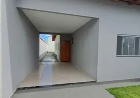 Foto 1 de Casa com 3 Quartos à venda, 200m² em Centro, Cidade Ocidental