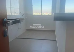 Foto 1 de Apartamento com 2 Quartos à venda, 52m² em Marta Helena, Uberlândia