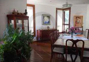 Foto 1 de Casa com 3 Quartos à venda, 380m² em Estoril, Belo Horizonte