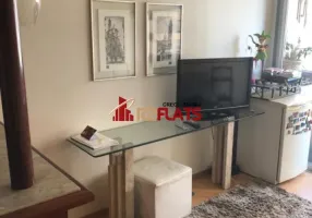 Foto 1 de Flat com 1 Quarto à venda, 38m² em Moema, São Paulo