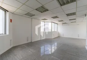 Foto 1 de Sala Comercial com 3 Quartos à venda, 110m² em Cambuí, Campinas