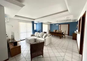 Foto 1 de Apartamento com 5 Quartos à venda, 156m² em Lagoa da Conceição, Florianópolis