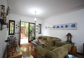 Foto 1 de Casa com 4 Quartos à venda, 250m² em Perdizes, São Paulo