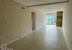 Foto 1 de Apartamento com 2 Quartos para venda ou aluguel, 81m² em Centro, Jaraguá do Sul