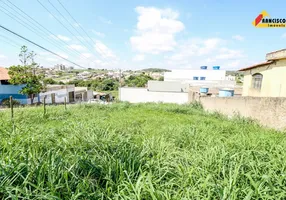 Foto 1 de Lote/Terreno à venda, 301m² em Rancho Alegre, Divinópolis