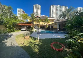 Foto 1 de Casa de Condomínio com 4 Quartos à venda, 950m² em Barra da Tijuca, Rio de Janeiro