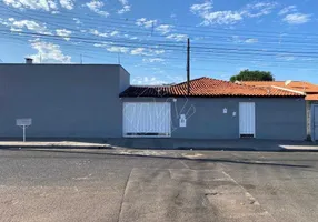 Foto 1 de Casa com 3 Quartos à venda, 218m² em Jardim Adalberto Frederico de Oliveira Roxo I, Araraquara