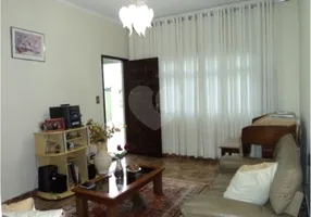 Foto 1 de Casa com 3 Quartos à venda, 212m² em Km 18, Osasco