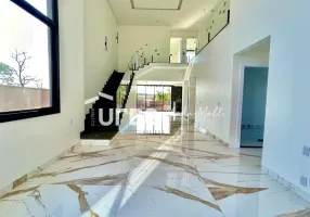 Foto 1 de Sobrado com 4 Quartos à venda, 297m² em Jardim Cristal, Aparecida de Goiânia