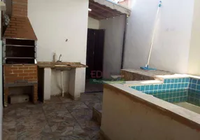 Foto 1 de Casa com 3 Quartos à venda, 168m² em Mantiqueira, Pindamonhangaba