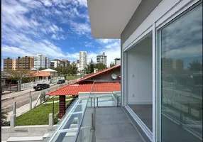 Foto 1 de Sobrado com 3 Quartos à venda, 130m² em Zona Nova, Capão da Canoa