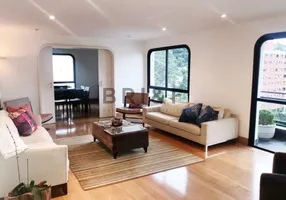 Foto 1 de Apartamento com 4 Quartos para venda ou aluguel, 350m² em Real Parque, São Paulo