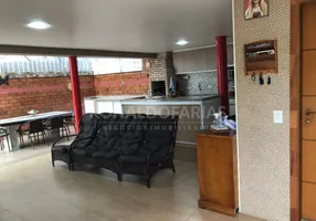 Foto 1 de Casa de Condomínio com 4 Quartos à venda, 280m² em Interlagos, São Paulo