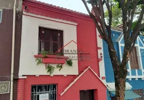 Foto 1 de Casa com 2 Quartos para alugar, 53m² em Cerqueira César, São Paulo