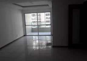 Foto 1 de Apartamento com 3 Quartos para alugar, 130m² em Praia da Costa, Vila Velha