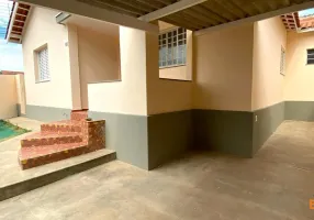 Foto 1 de Casa com 2 Quartos à venda, 144m² em Alvinopolis, Atibaia