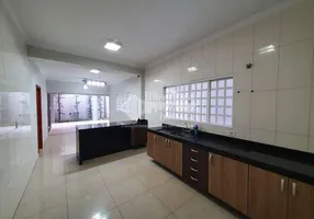 Foto 1 de Casa com 3 Quartos para alugar, 250m² em Nova Aliança, Ribeirão Preto