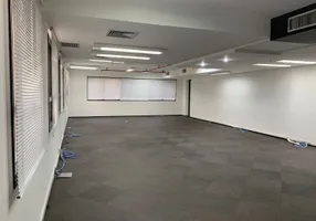 Foto 1 de Sala Comercial com 1 Quarto à venda, 133m² em Vila Olímpia, São Paulo