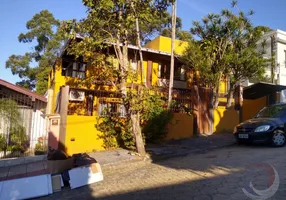 Foto 1 de Casa com 5 Quartos à venda, 200m² em Trindade, Florianópolis