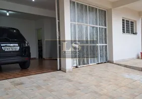 Foto 1 de Casa com 3 Quartos à venda, 250m² em Jardim Cruzeiro Gleba B, Mairinque