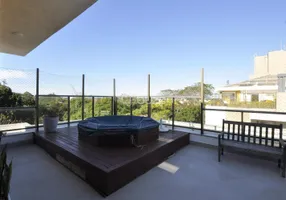 Foto 1 de Cobertura com 2 Quartos à venda, 146m² em Campeche, Florianópolis