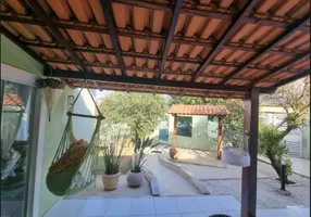 Foto 1 de Casa com 3 Quartos à venda, 139m² em Aterrado, Volta Redonda