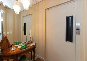 Foto 1 de Apartamento com 3 Quartos à venda, 162m² em Aclimação, São Paulo