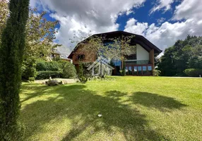 Foto 1 de Casa de Condomínio com 5 Quartos para venda ou aluguel, 469m² em Capivari, Campos do Jordão