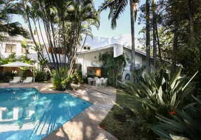 Foto 1 de Casa com 5 Quartos à venda, 750m² em Jardim Guedala, São Paulo