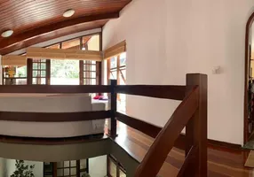 Foto 1 de Sobrado com 3 Quartos à venda, 172m² em Vila Oliveira, Mogi das Cruzes