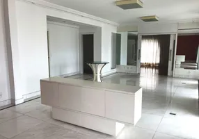 Foto 1 de Apartamento com 3 Quartos à venda, 275m² em Indianópolis, São Paulo