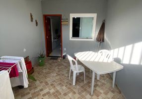 Foto 1 de Casa com 2 Quartos para alugar, 90m² em Unamar, Cabo Frio