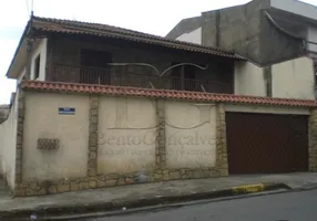 Foto 1 de Casa com 4 Quartos à venda, 360m² em Jardim Country Club, Poços de Caldas