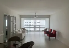 Foto 1 de Apartamento com 3 Quartos à venda, 125m² em Jardim Astúrias, Guarujá