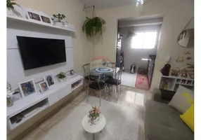 Foto 1 de Apartamento com 2 Quartos à venda, 38m² em Jardim Albertina, Guarulhos