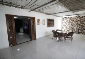 Foto 1 de Casa com 2 Quartos à venda, 175m² em Iapi, Salvador