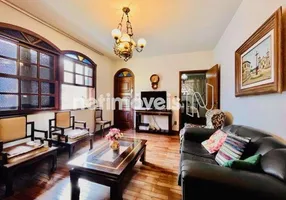 Foto 1 de Casa com 3 Quartos à venda, 314m² em Caiçaras, Belo Horizonte