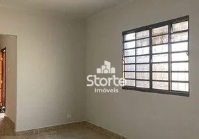 Foto 1 de Casa com 3 Quartos à venda, 236m² em Jardim Patrícia, Uberlândia