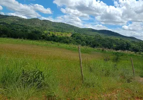 Foto 1 de Fazenda/Sítio com 5 Quartos à venda, 8m² em Area Rural de Unai, Unaí