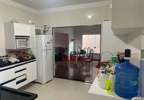 Foto 1 de Casa com 2 Quartos à venda, 198m² em Santa Fé, Bauru