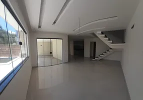 Foto 1 de Casa com 4 Quartos para alugar, 250m² em Vargem Pequena, Rio de Janeiro