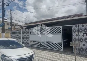 Foto 1 de Casa com 3 Quartos à venda, 187m² em Vila Tupi, Praia Grande